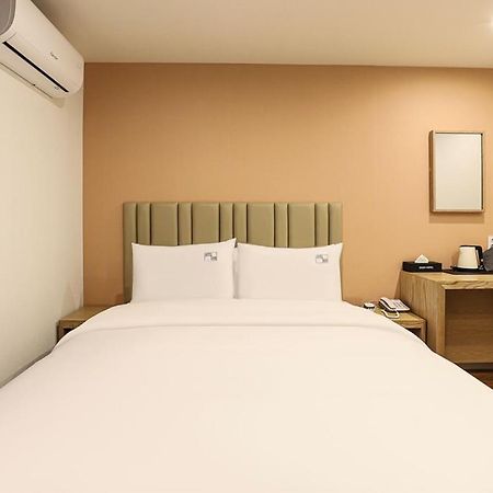 Hotel Daon Pohang Bagian luar foto