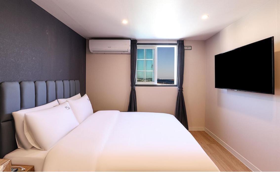Hotel Daon Pohang Bagian luar foto